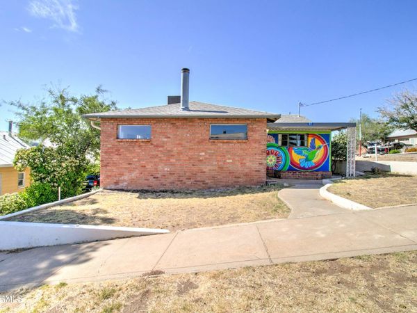 877 E SYCAMORE Street, Globe, AZ 85501