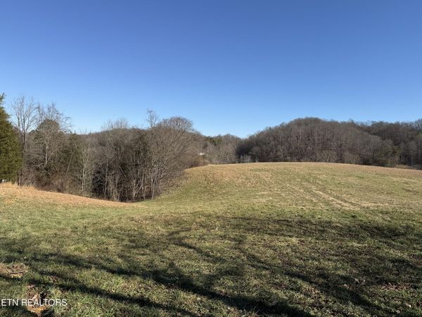 1210 Dupont Rd, Seymour, TN 37865