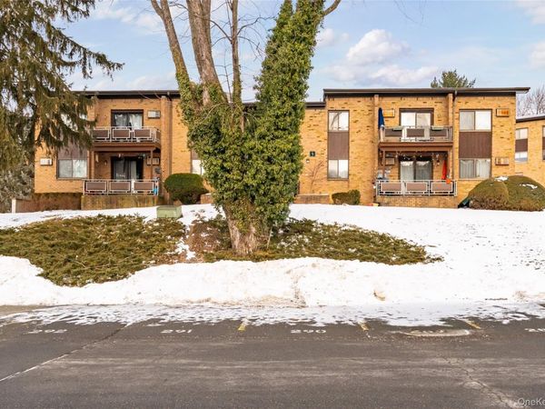 9 Charles Lane, Unit 2C, Pomona, NY 10970