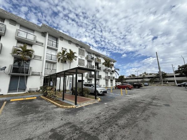16450 NW 2nd Avenue, Unit 116, Miami, FL 33169