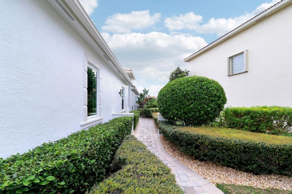 218 Isle Verde Way, Palm Beach Gardens, FL 33418 Photo