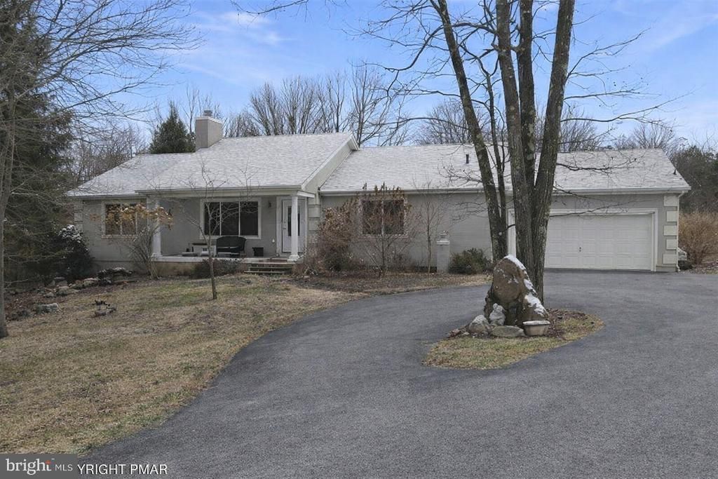 130 BRITTANY DRIVE, ALBRIGHTSVILLE, PA 18210
