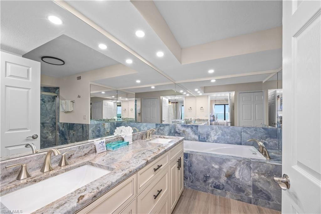 2445 W Gulf Dr , Unit 4E, Sanibel, FL 33957 Photo