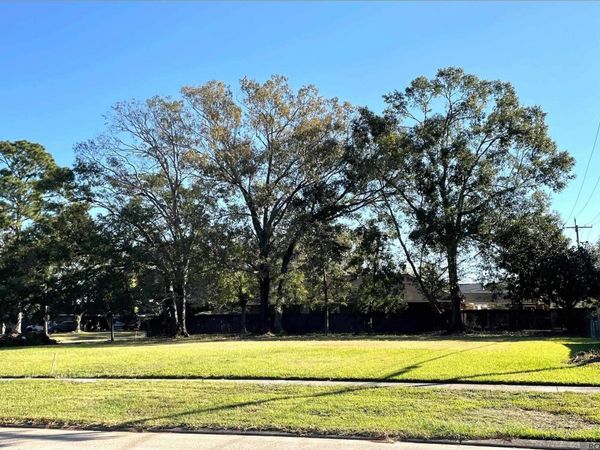 1143 S Eugene St, Baton Rouge, LA 70806