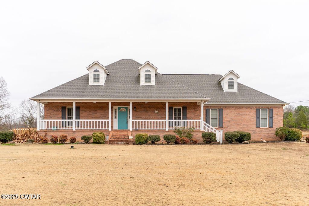 162 Yoshino Drive, Jackson, TN 38301 Main Photo