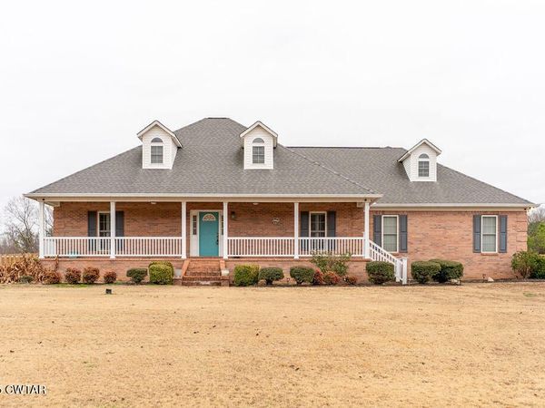 162 Yoshino Drive, Jackson, TN 38301