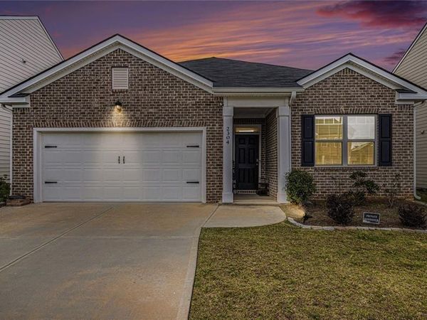 2304 Pelham Pass, Dacula, GA 30019