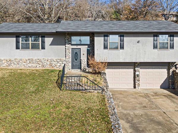 13 Eugenia Street, Morrilton, AR 72110