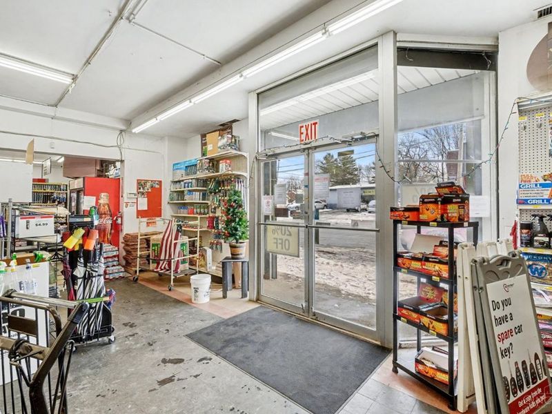 121 S Wayne Avenue, Lockland, OH 45215 Photo 3