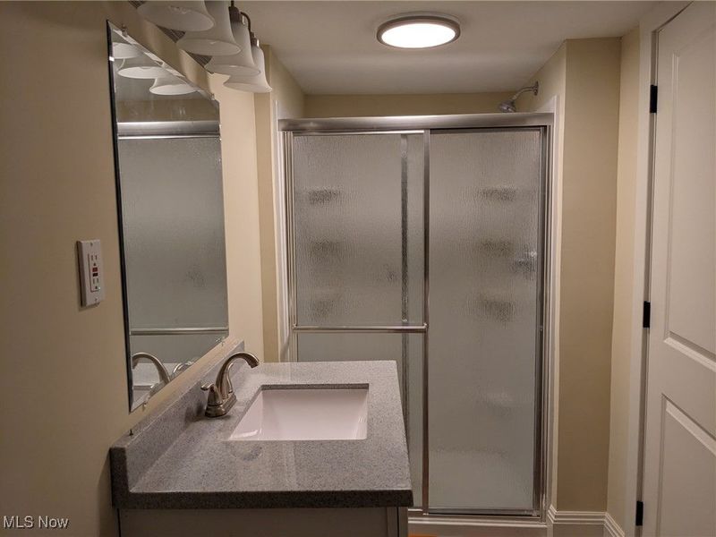 298 Substation Road, Brunswick, OH 44212 Photo 15