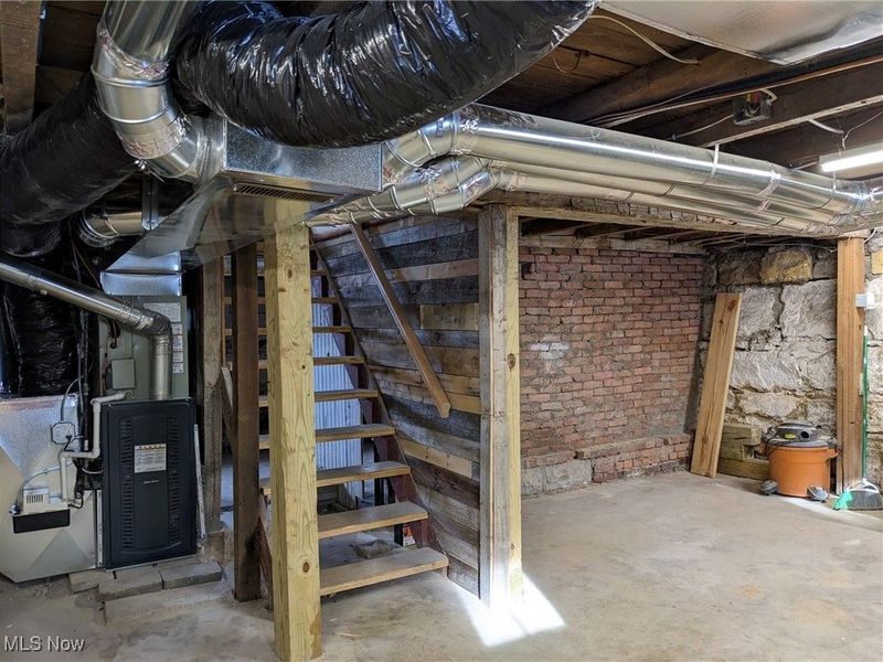 298 Substation Road, Brunswick, OH 44212 Photo 25