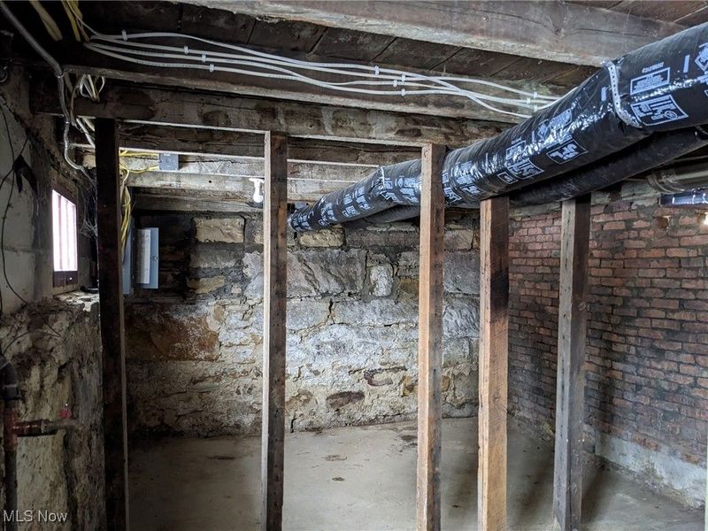 298 Substation Road, Brunswick, OH 44212 Photo 27