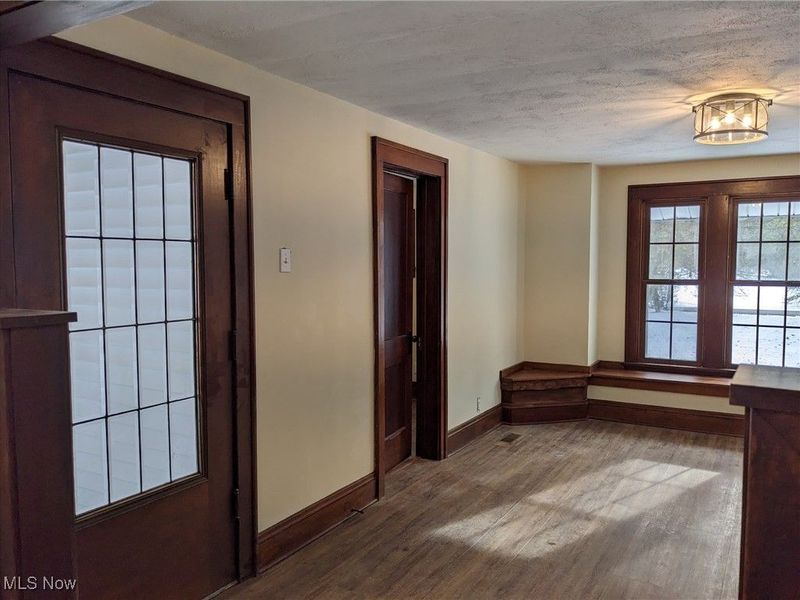 298 Substation Road, Brunswick, OH 44212 Photo 3