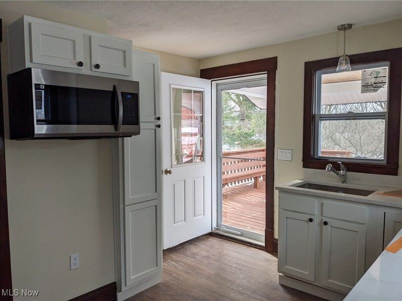 298 Substation Road, Brunswick, OH 44212 Photo 7