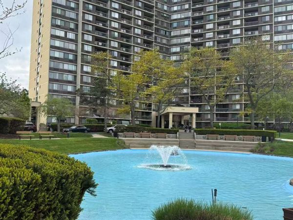 1 Bay Club Drive, Unit 11J, Bayside, NY 11360