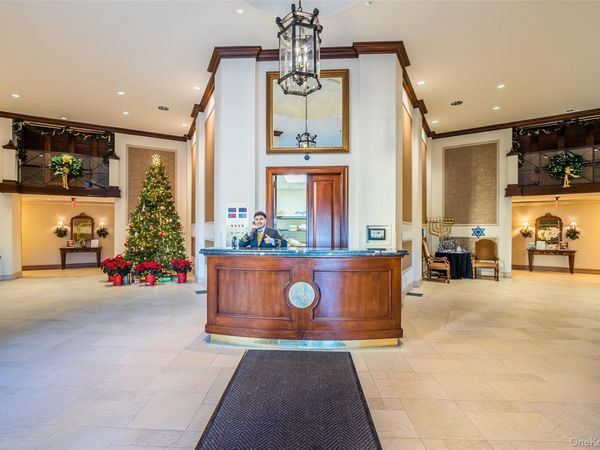 1 Bay Club Drive, Unit 11J, Bayside, NY 11360