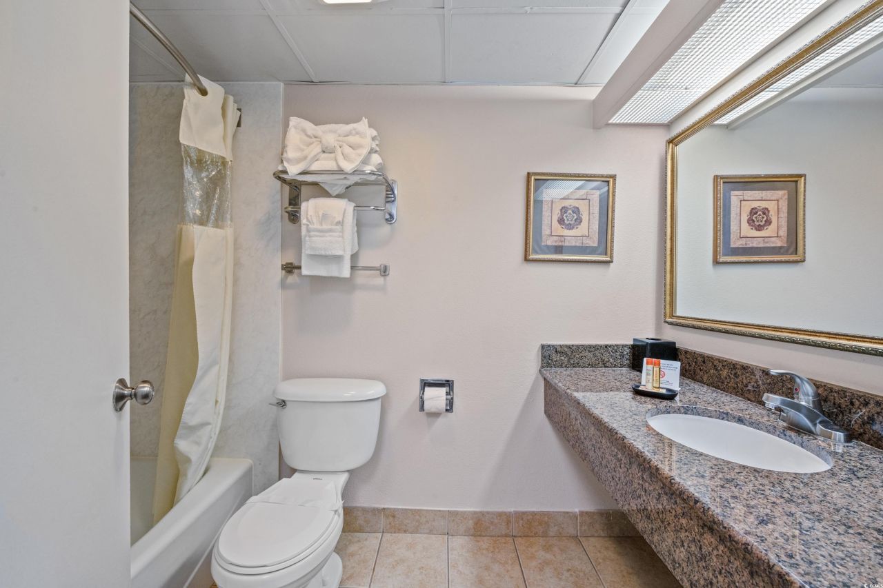 1105 S Ocean Blvd. Photo 8