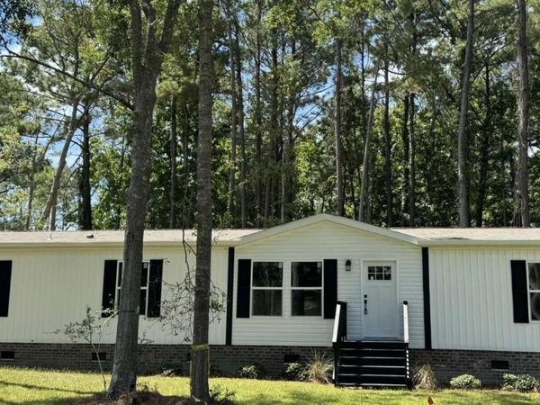 9280 Heritage Drive SW, Calabash, NC 28467