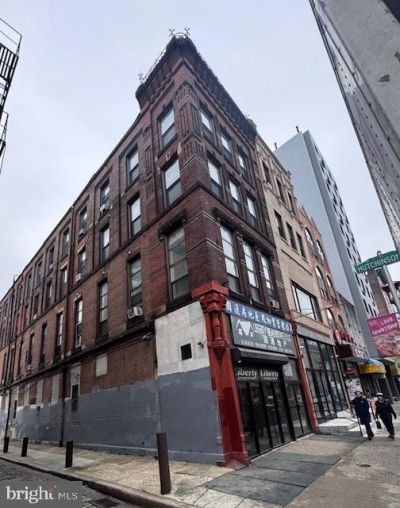 924 ARCH STREET, PHILADELPHIA, PA 19107