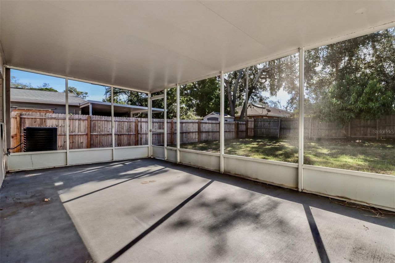 2868 24th Avenue N, Saint Petersburg, FL 33713 Photo