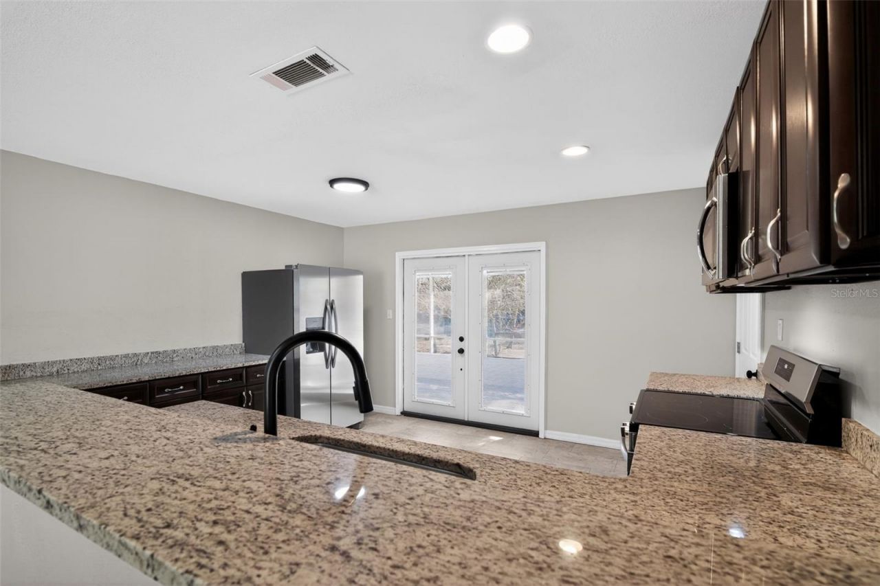 3000 NE 127th Place, Anthony, FL 32617 Photo