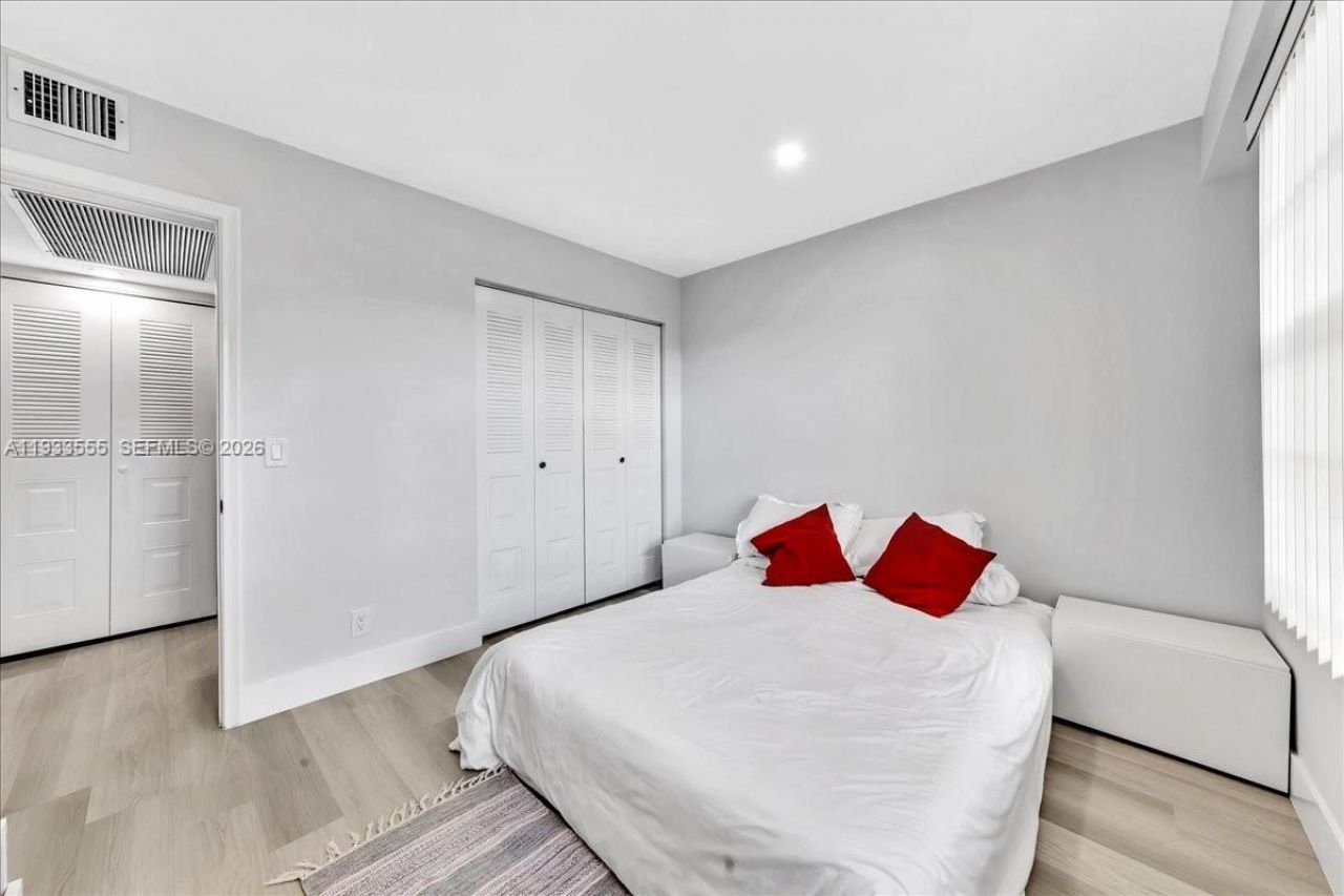 13001 SW 11th Ct, Unit 408A, Pembroke Pines, FL 33027 Photo