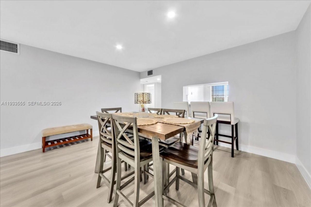 13001 SW 11th Ct, Unit 408A, Pembroke Pines, FL 33027 Photo