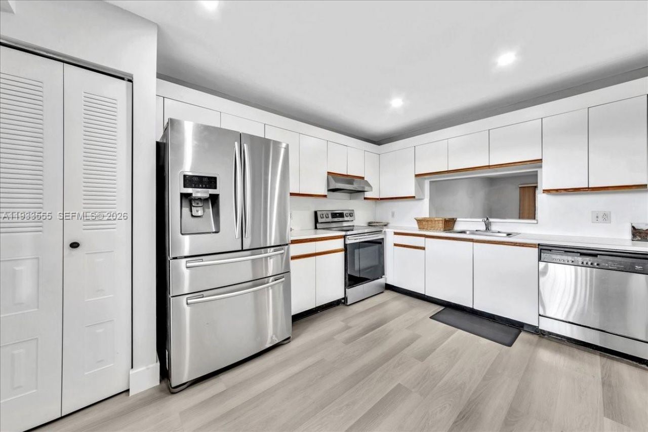 13001 SW 11th Ct, Unit 408A, Pembroke Pines, FL 33027 Photo