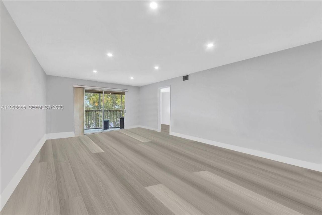 13001 SW 11th Ct, Unit 408A, Pembroke Pines, FL 33027 Photo