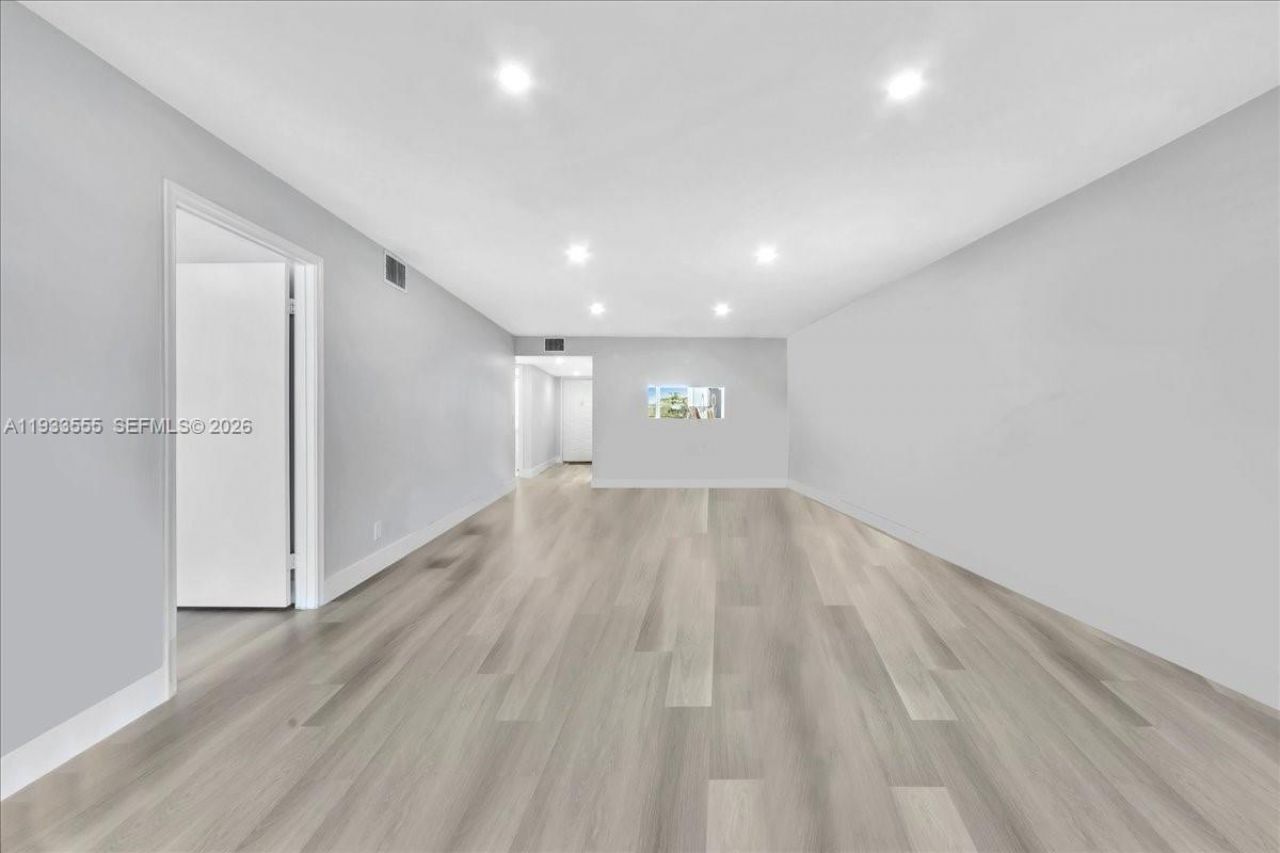 13001 SW 11th Ct, Unit 408A, Pembroke Pines, FL 33027 Photo