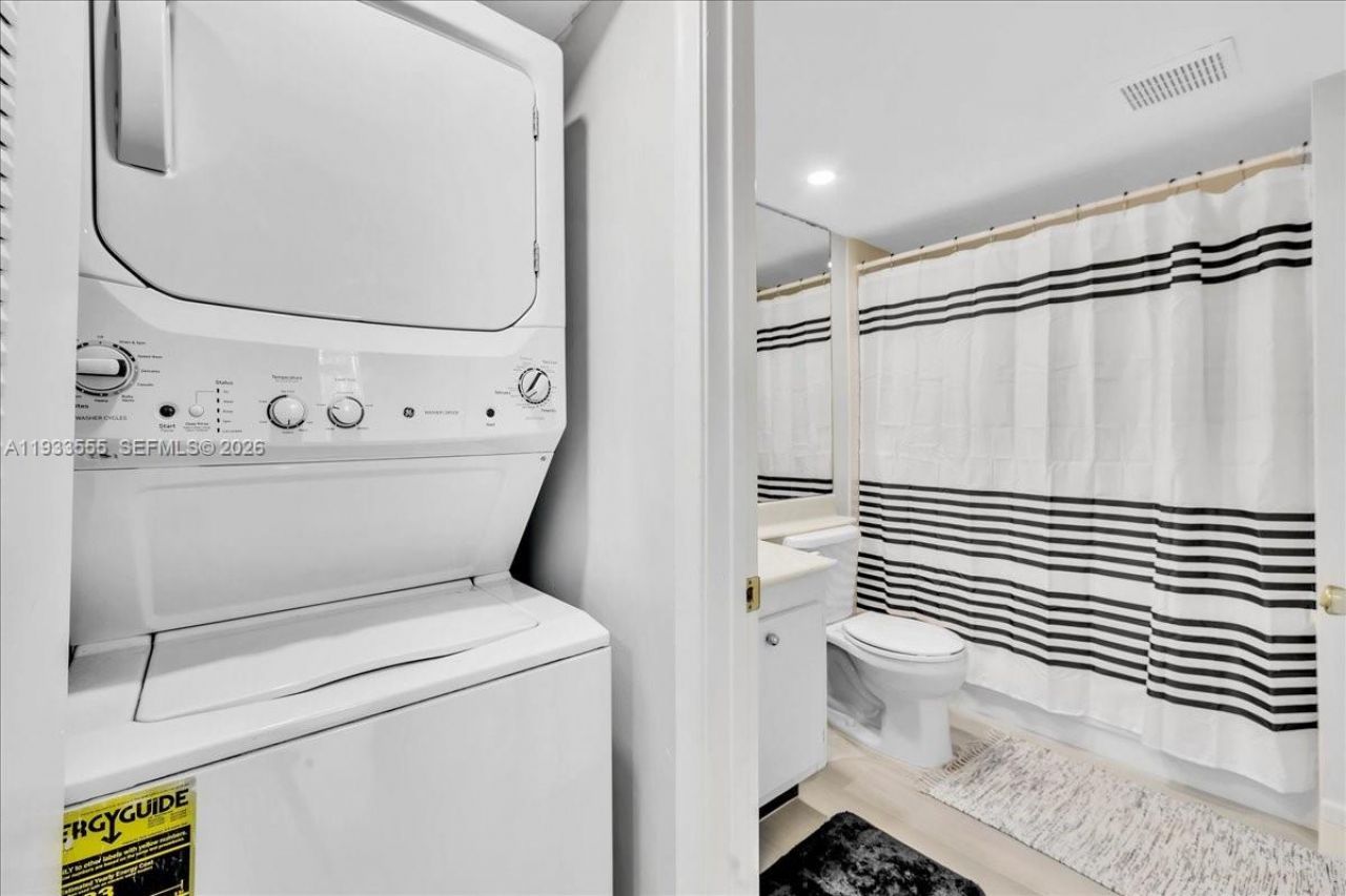 13001 SW 11th Ct, Unit 408A, Pembroke Pines, FL 33027 Photo