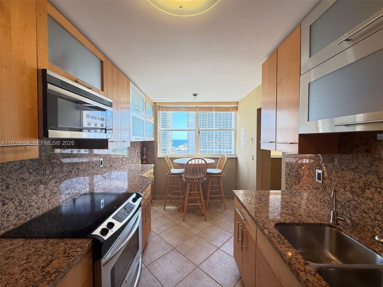 1833 S Ocean Dr, Unit 1402, Hallandale Beach, FL 33009 Photo