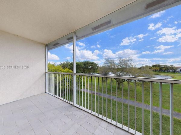 13450 SW 3rd St, Unit 408D, Pembroke Pines, FL 33027