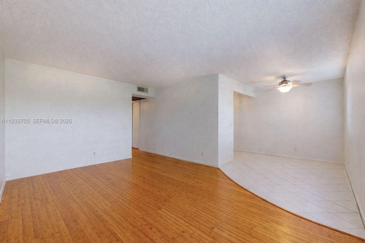 13450 SW 3rd St, Unit 408D, Pembroke Pines, FL 33027 Photo