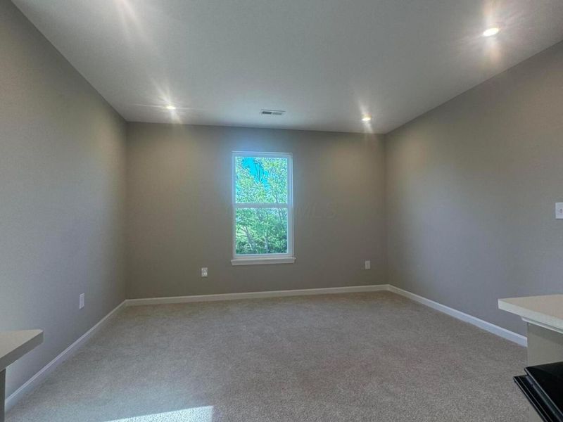 364 Victor Drive, Circleville, OH 43113 Photo 5