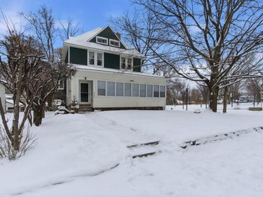 3202 N 6th Street, Minneapolis, MN 55412