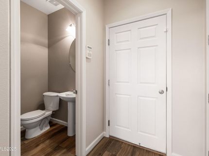 9294 Lone Wolf Circle, Reno, NV 89506 Photo