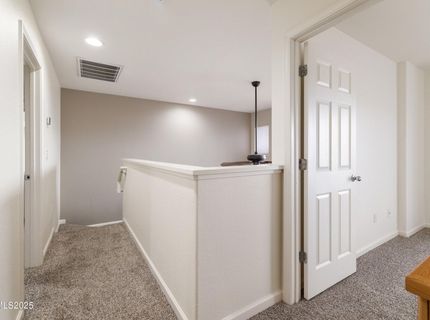 9294 Lone Wolf Circle, Reno, NV 89506 Photo