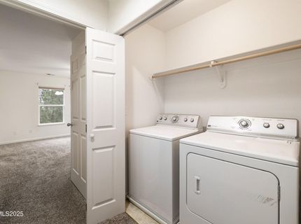 9294 Lone Wolf Circle, Reno, NV 89506 Photo