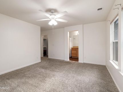 9294 Lone Wolf Circle, Reno, NV 89506 Photo