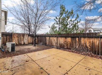 9294 Lone Wolf Circle, Reno, NV 89506 Photo