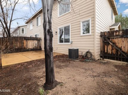 9294 Lone Wolf Circle, Reno, NV 89506 Photo