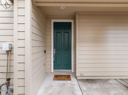 9294 Lone Wolf Circle, Reno, NV 89506 Photo