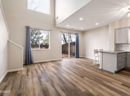 9294 Lone Wolf Circle, Reno, NV 89506 Photo