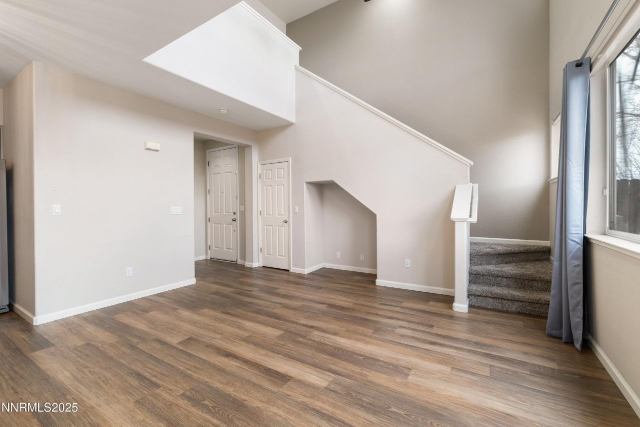 9294 Lone Wolf Circle, Reno, NV 89506 Photo