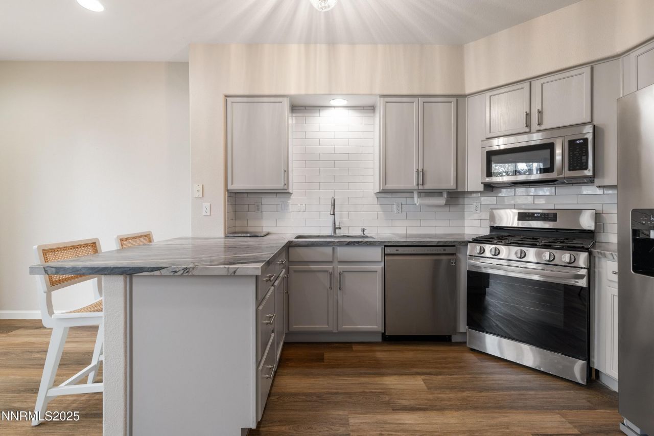 9294 Lone Wolf Circle, Reno, NV 89506 Photo