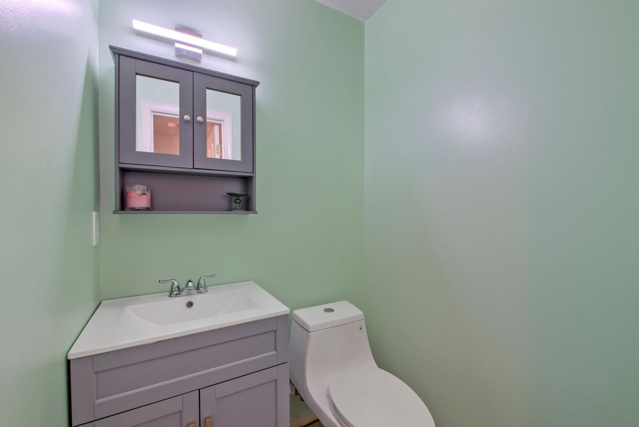 2538 Wayne Scott Court Photo 33