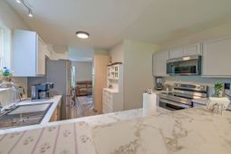 2538 Wayne Scott Court photo 4