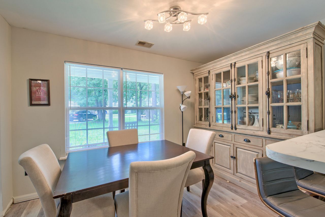 2538 Wayne Scott Court Photo 6