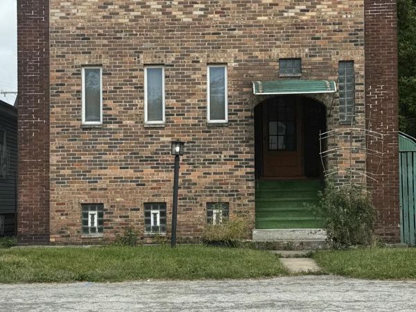 1005 Garfield Street, Gary, IN 46404